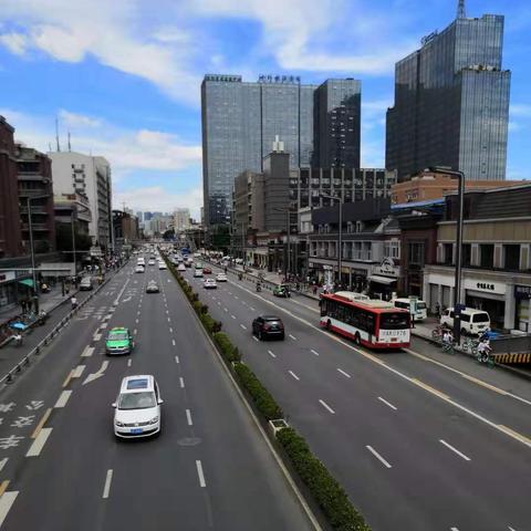 成都天气预报15天（成都天气预报15天准确一览表图片大全下载）